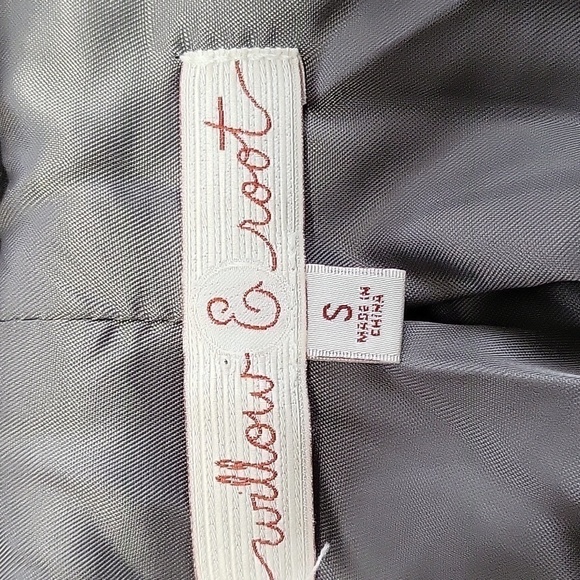 Willow & Root Gray Faux Fur Jacket - Size S - Picture 6 of 11